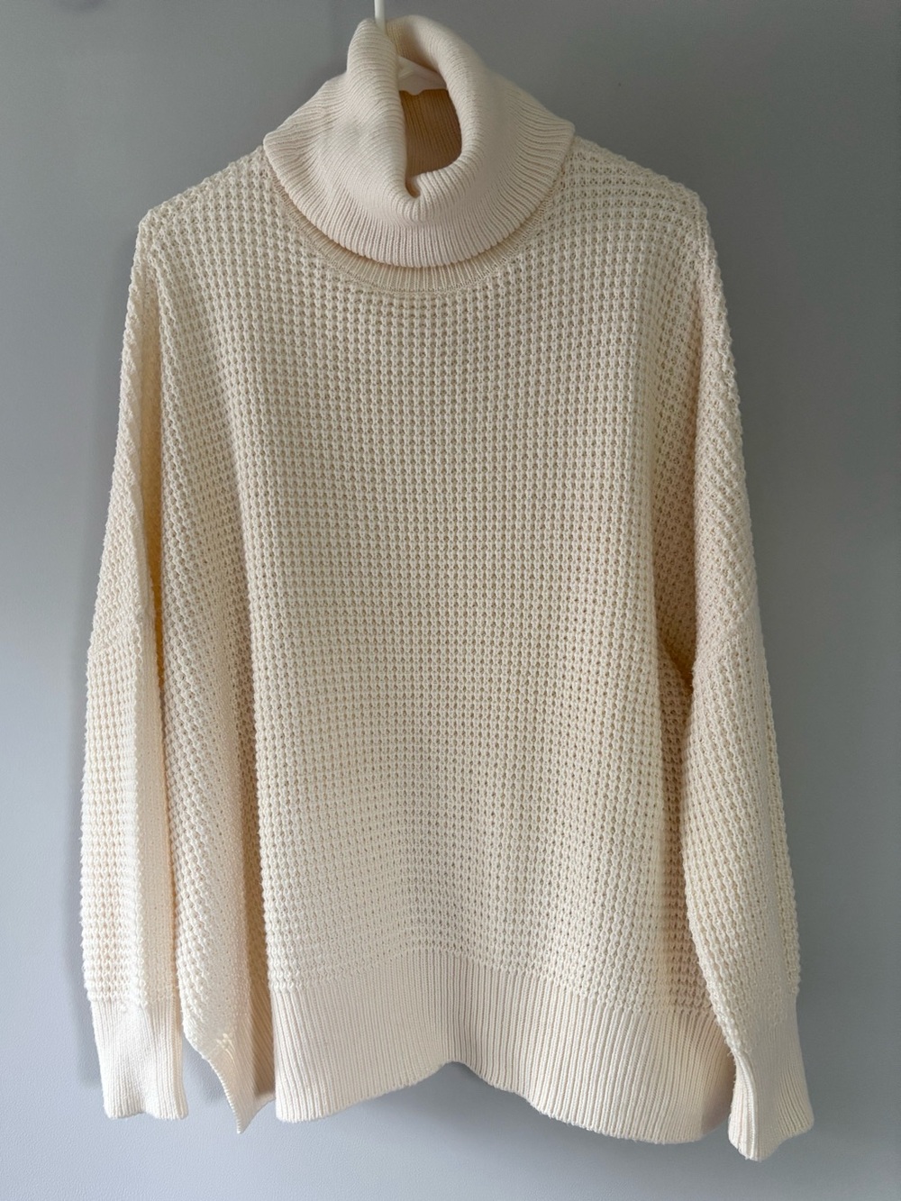 Vero Moda Oversized Turtleneck Waffle Knit Sweater